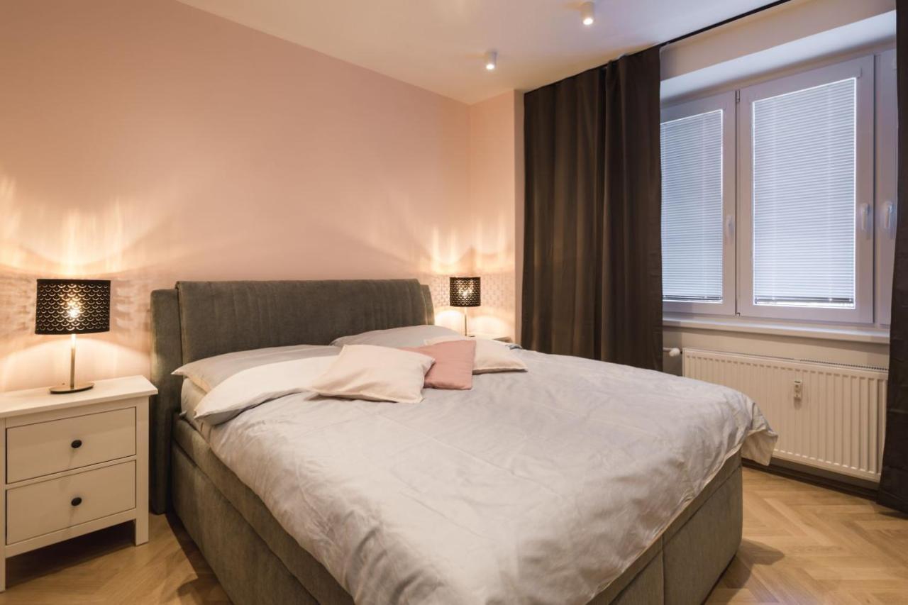 Flexihome Sk - Tolsteho - Free Parking On The Street - 2 Bedrooms 科希策 外观 照片